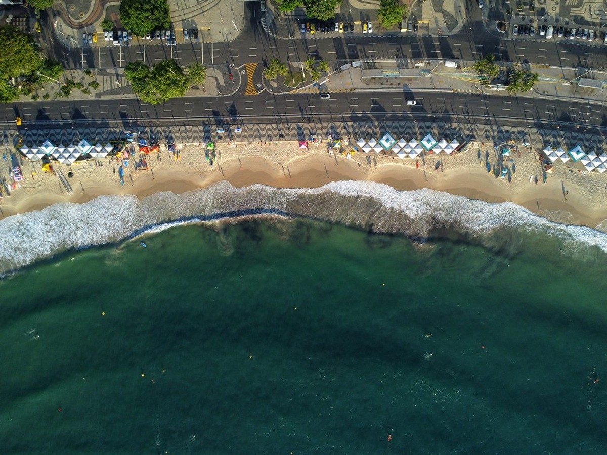 Copacabana registra perda de 10% da faixa de areia em uma década, aponta estudo Posto 6, em Copacabana, já menor por estar na extremidade, pode ser um dos primeiros a sumir até 2100 — Foto: Custodio Coimbra