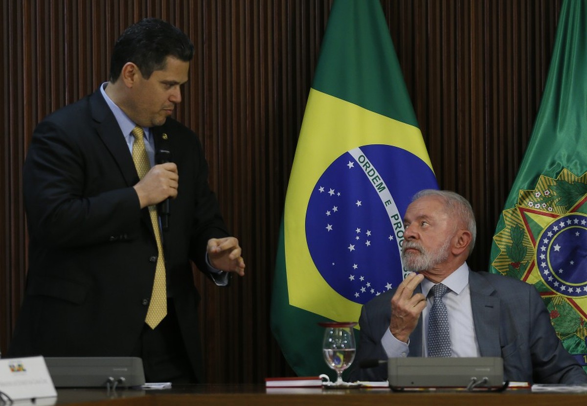 Lula e Alcolumbre definem divisão de indicações para ANP e Aneel Lula e Alcolumbre definem divisão de indicações para ANP e Aneel