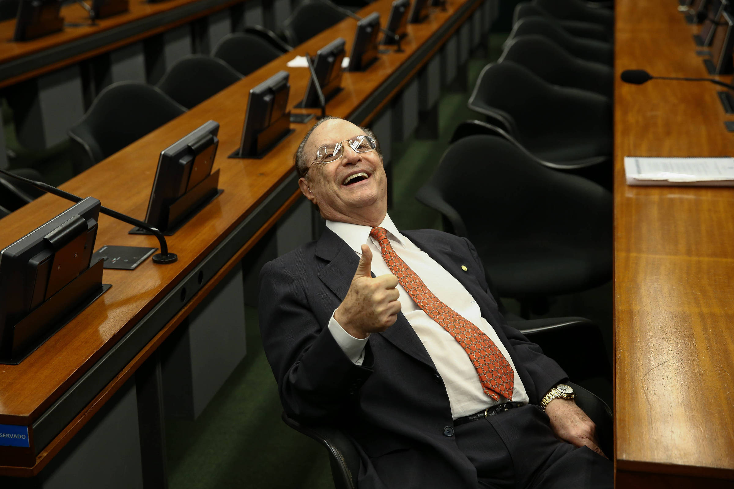Prejuízo com Maluf ultrapassa R$ 780 milhões mesmo após acordos financeiros Deputado Paulo Maluf (PP-SP) em sala de reuniões da Câmara dos Deputados (Foto: Pedro Ladeira - 10.out.17/Folhapress)
