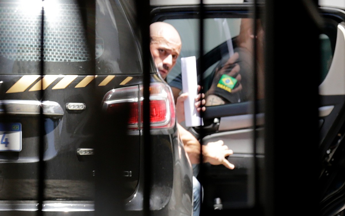 Fux mantém Daniel Silveira preso e nega pedido de prisão domiciliar Daniel Silveira no Rio de Janeiro (Foto: Alexandre Cassiano/Agência O Globo)