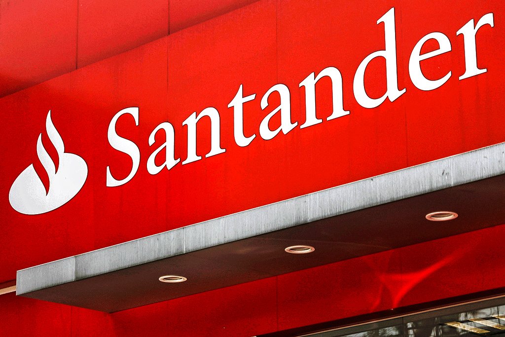 Santander fecha acordo para aquisição do TSB Bank por mais de US$ 3 bilhões Dólar fecha no menor valor em 10 meses, a R$ 5,42, com dado de emprego nos EUA (Foto: Reprodução)