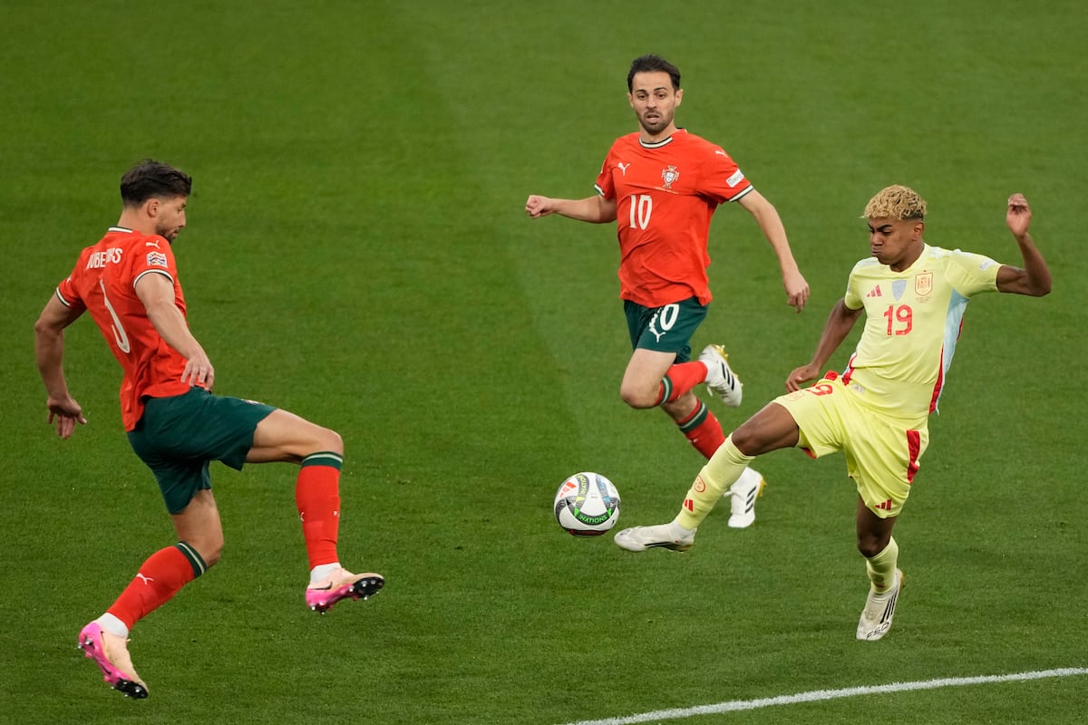 Lamine Yamal na final da Liga das Nações, no dia 8 de junho passado. (Foto: Michael Probst/AP)