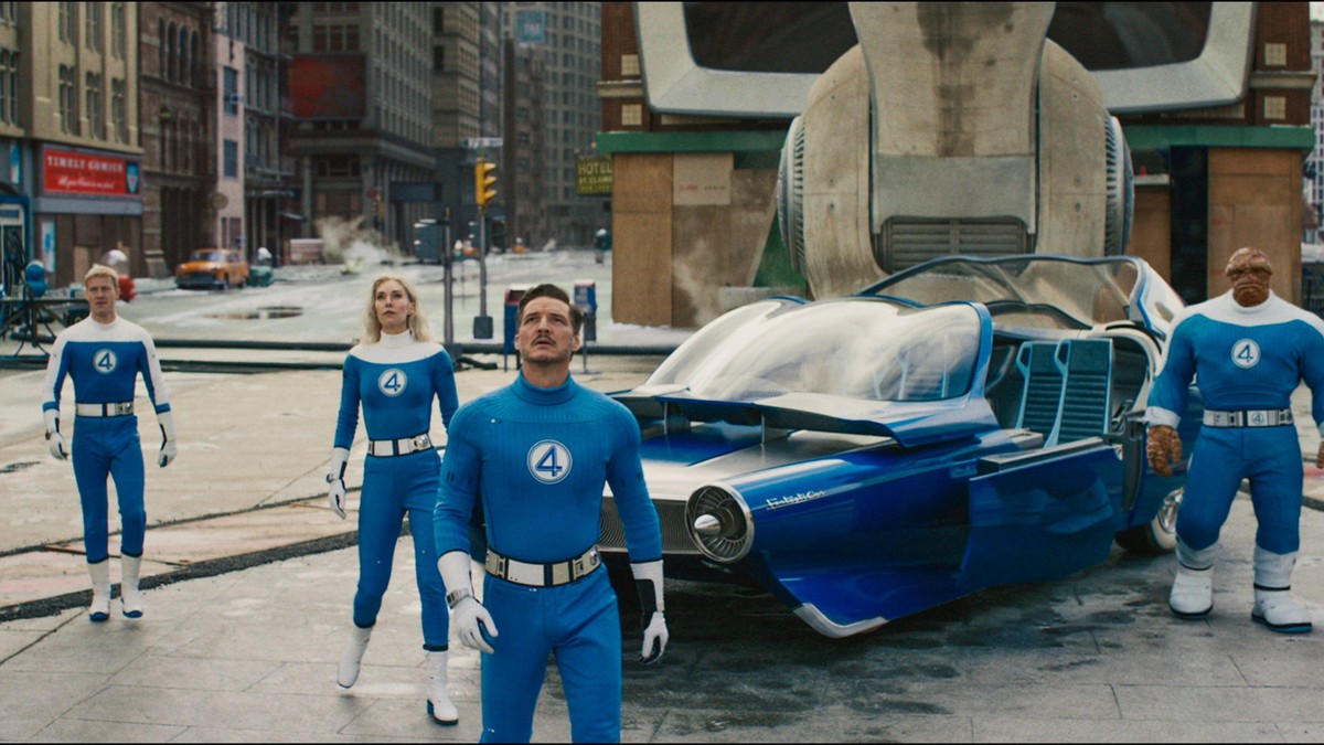 'Quarteto Fantástico' lidera bilheteira e arrecada R$ 50 milhões em duas semanas Pedro Pascal, Vanessa Kirby, Joseph Quinn e Ebon Moss-Bachrach em 'Quarteto fantástico: primeiros passos' (Foto: Divulgação)