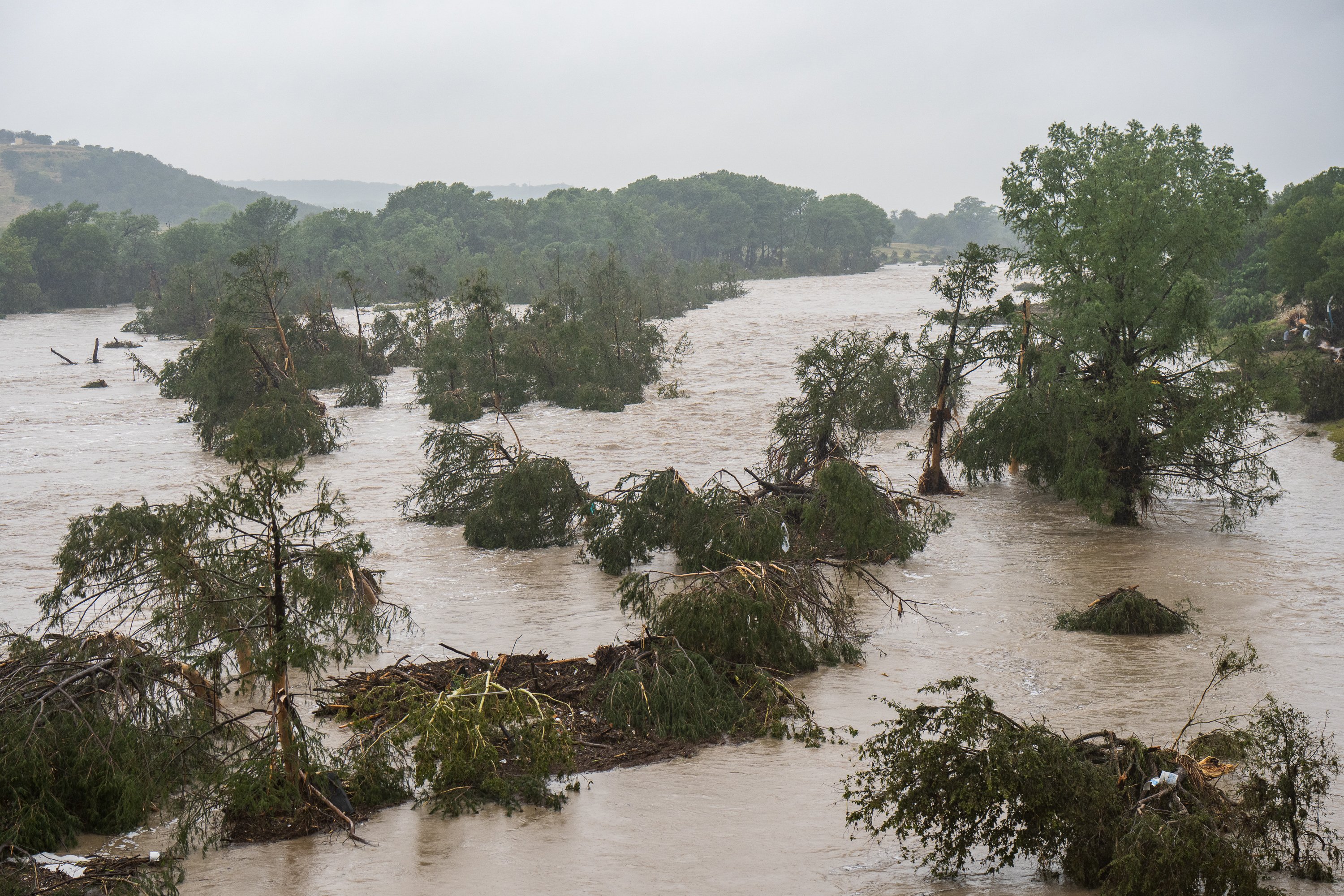 EUA emitem alerta de novas tempestades no Texas e Novo México após inundações EUA emitem alerta de novas tempestades no Texas e Novo México após inundações