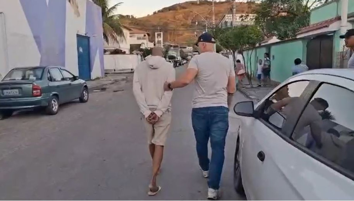 Motorista de aplicativo é detido por extorquir cliente com celular esquecido Motorista de aplicativo é detido por extorquir cliente com celular esquecido