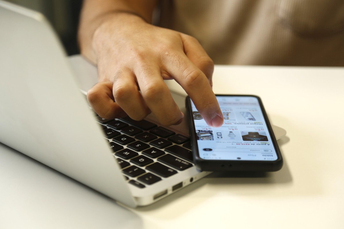 Taxação de e-commerce internacional, como Shein, Shopee e AliExpress — Foto: Fábio Rossi/Agência O Globo