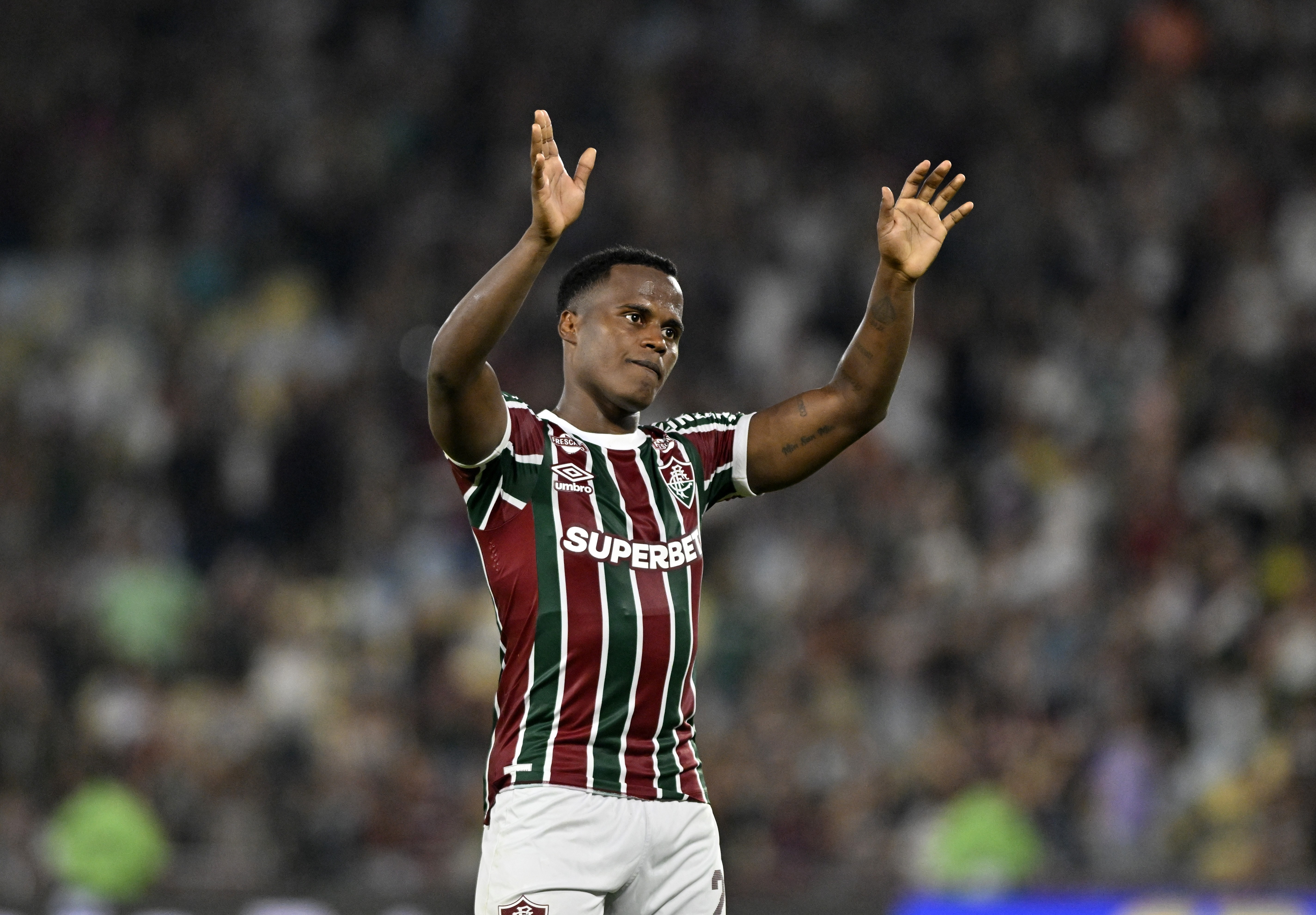 Arias revela decisão difícil e destaca relação 'pausada' com o Fluminense Foto: Reprodução