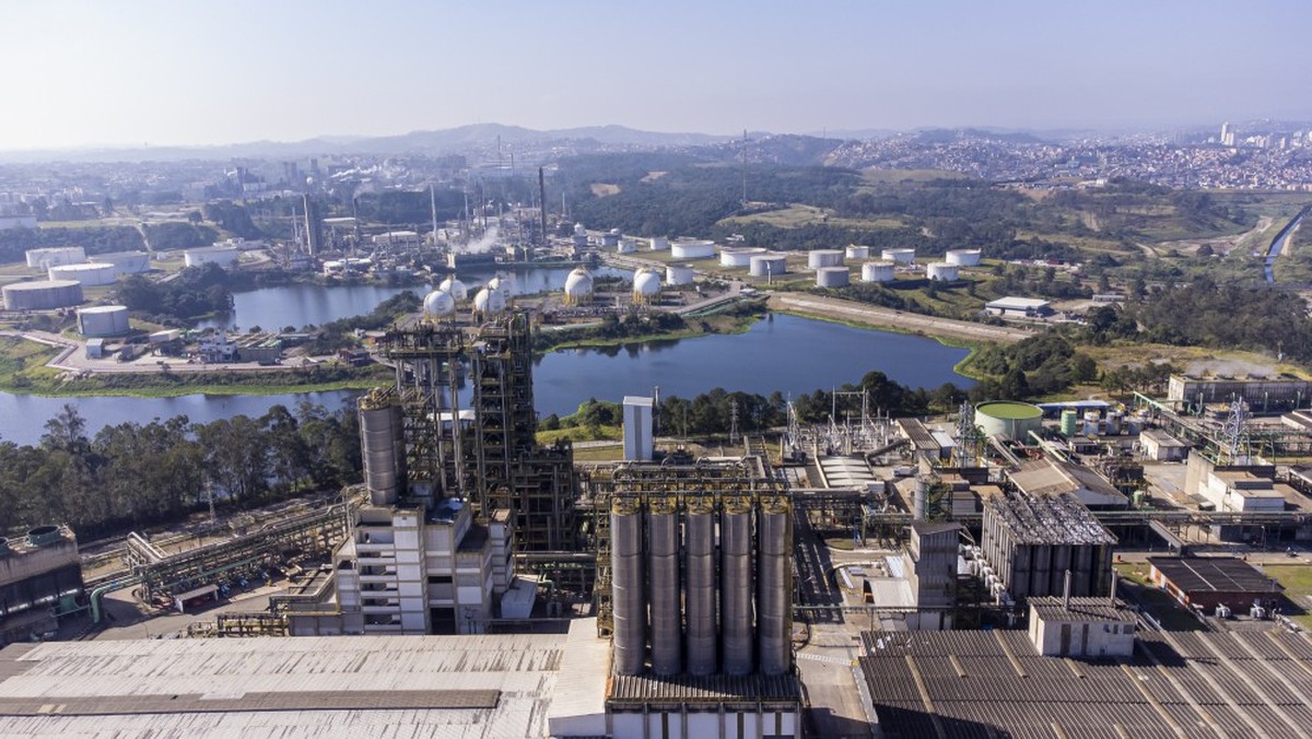 Braskem e Tanure firmam acordo com Novonor como acionista minoritário Polo petroquímico da Braskem — Foto: Edilson Dantas/Agência O Globo
