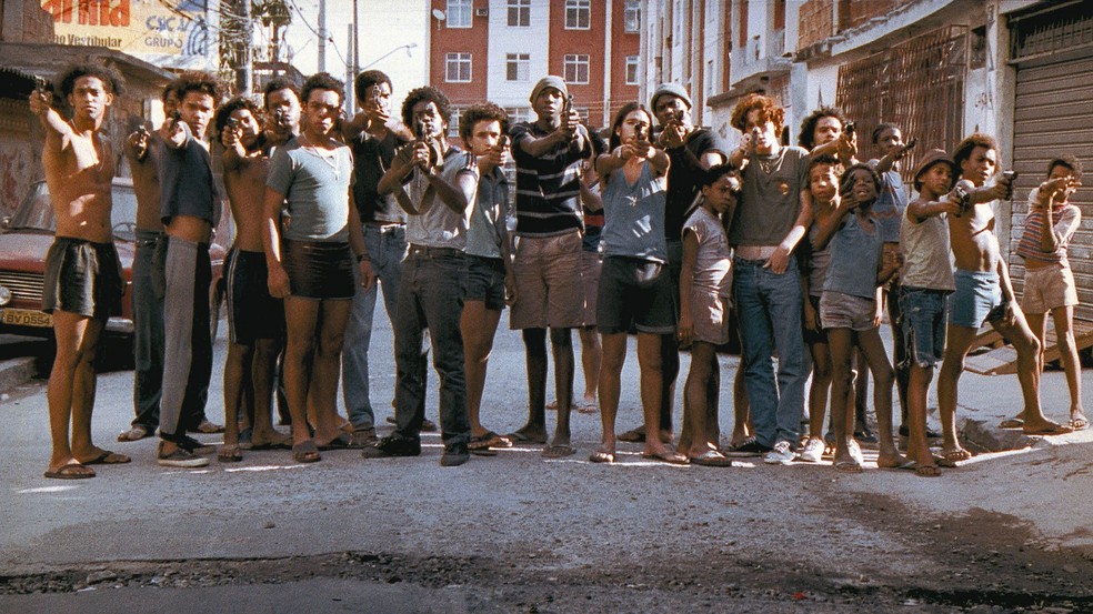 'Cidade de Deus' é o único filme brasileiro na lista dos 100 melhores do século Cena de 'Cidade de Deus' (Foto: Divulgação)