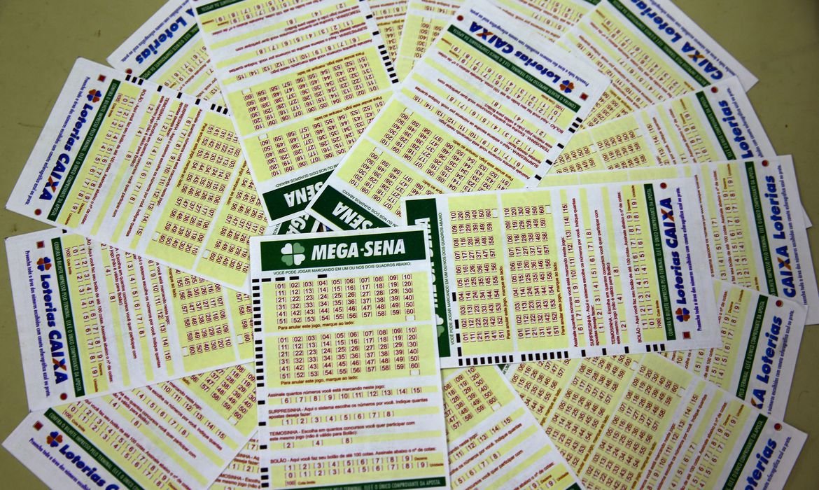A partir da próxima quarta-feira, 9, as apostas da Mega-Sena passarão a custar R$ 6 (Foto: Agência Brasil/Reprodução)