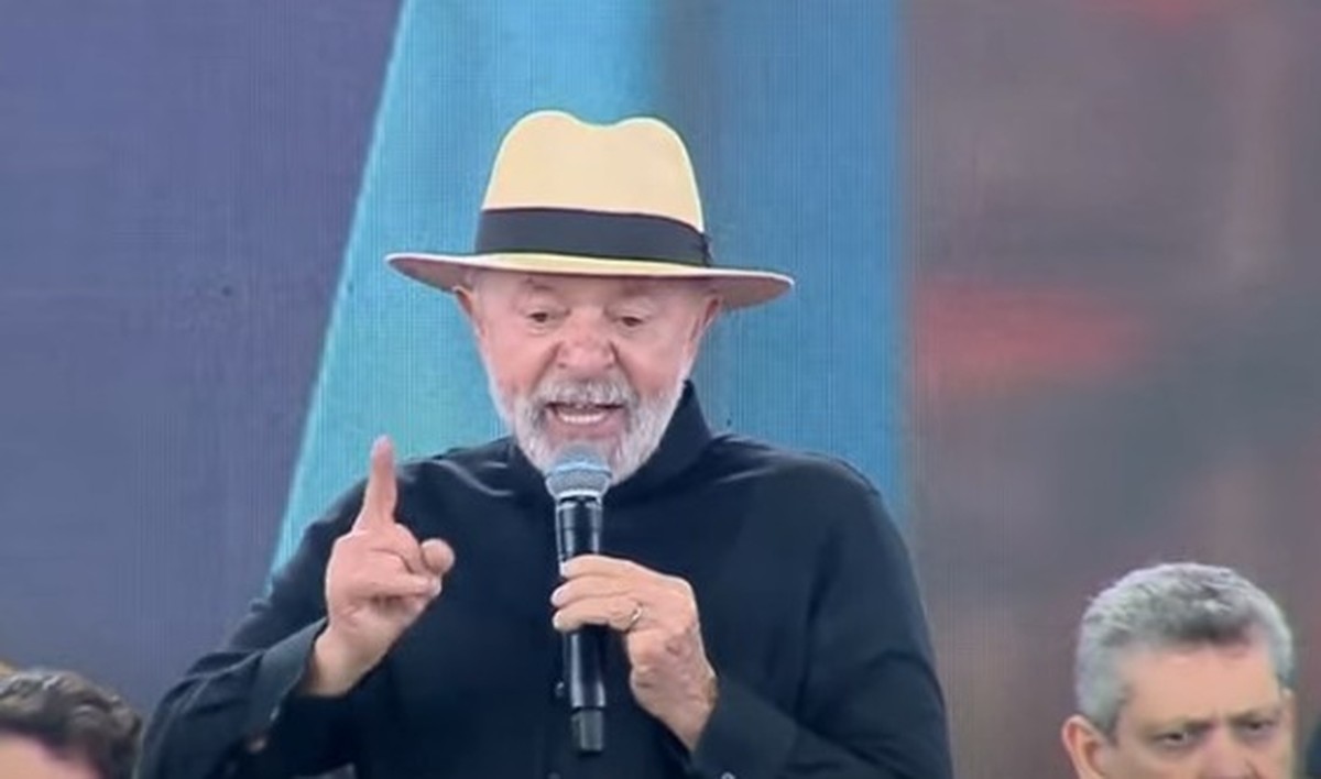 Lula critica tarifa de Trump e Eduardo Bolsonaro durante evento em Linhares (ES) (Foto: Reprodução)