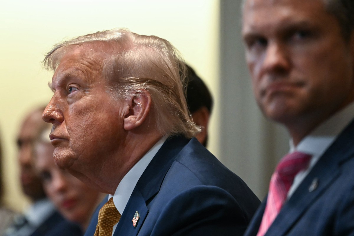 Presidente dos EUA, Donald Trump, durante reunião de Gabinete na Casa Branca (Foto: ANDREW CABALLERO-REYNOLDS / AFP)