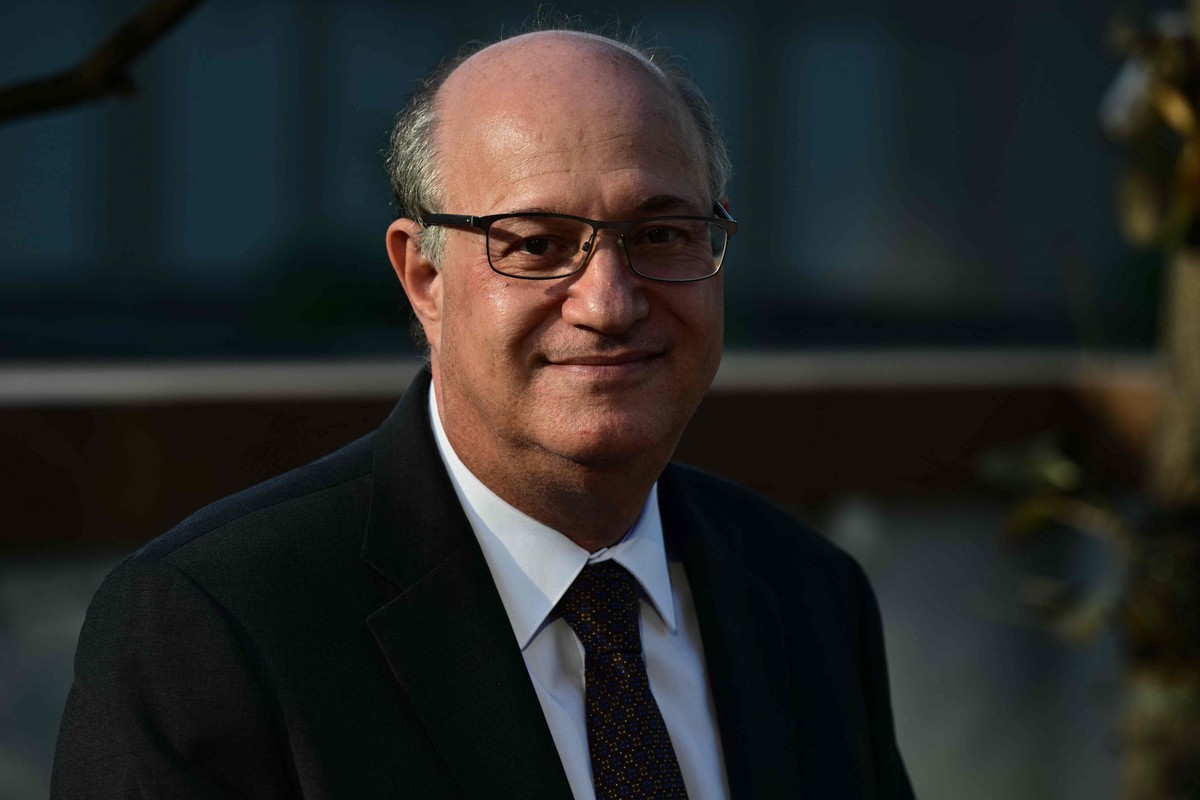 BID anuncia investimento de US$ 11 bilhões em projetos sustentáveis na América Latina Ilan Goldfajn, presidente do BID, diz que novos programas transformam desafios em novas oportunidades (Foto: Pablo PORCIUNCULA / AFP)