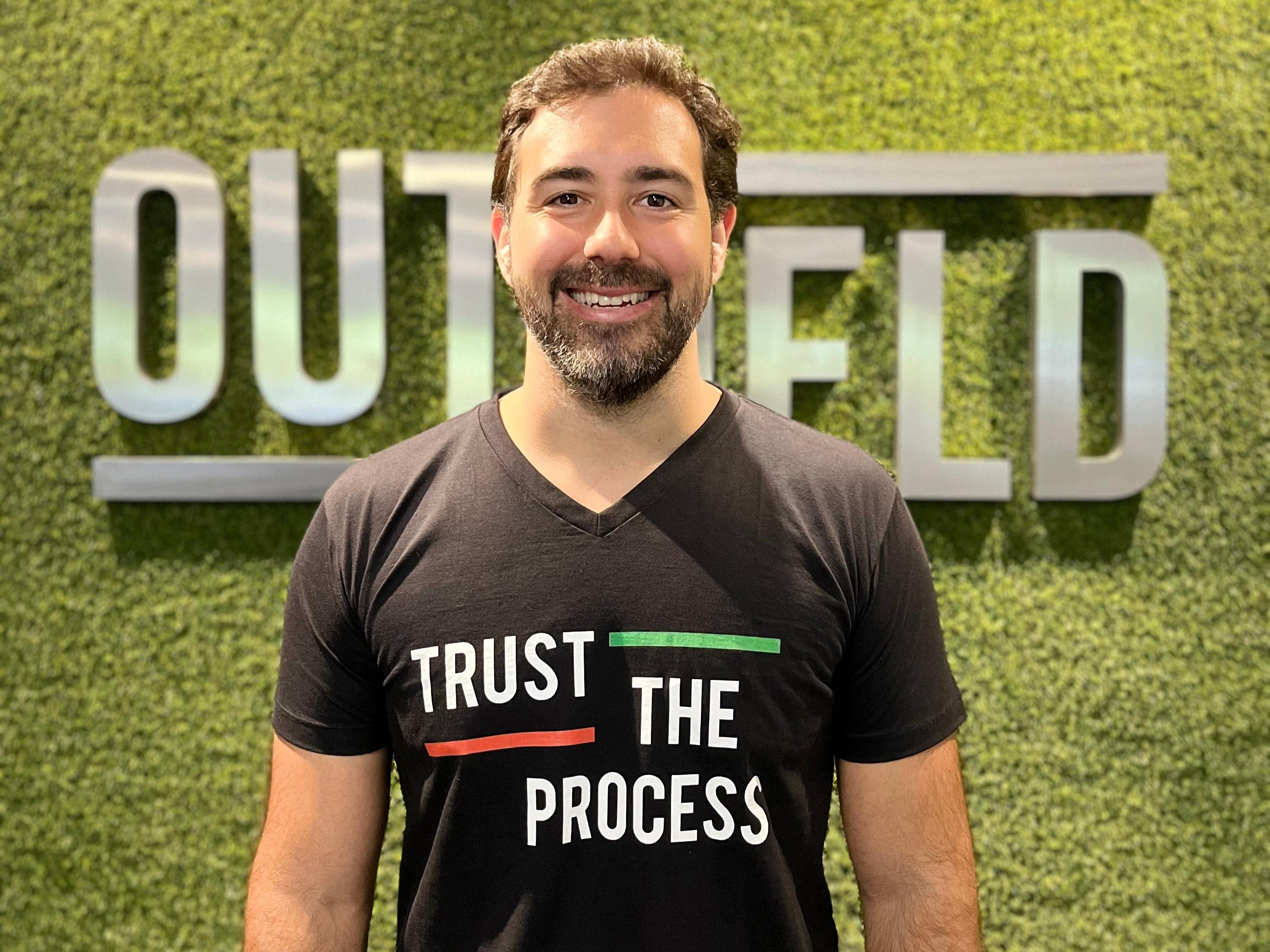 FanBase conecta times a fãs e atrai investimentos de Domo.VC, OutField e Harvard Angels Pedro Oliveira, da Outfield e investidor da FanBase: "Aqui, os clubes ganham, em média, apenas R$ 3 por fã por ano. Nos Estados Unidos, esse valor chega a US$ 250. A FanBase tem o potencial de mudar isso" (Foto: Divulgação)