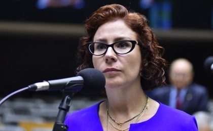 CCJ da Câmara define prazo para defesa de Zambelli no processo de cassação Deputada federal Carla Zambelli (PL-SP). (Foto: Zeca Ribeiro/Câmara dos Deputados)