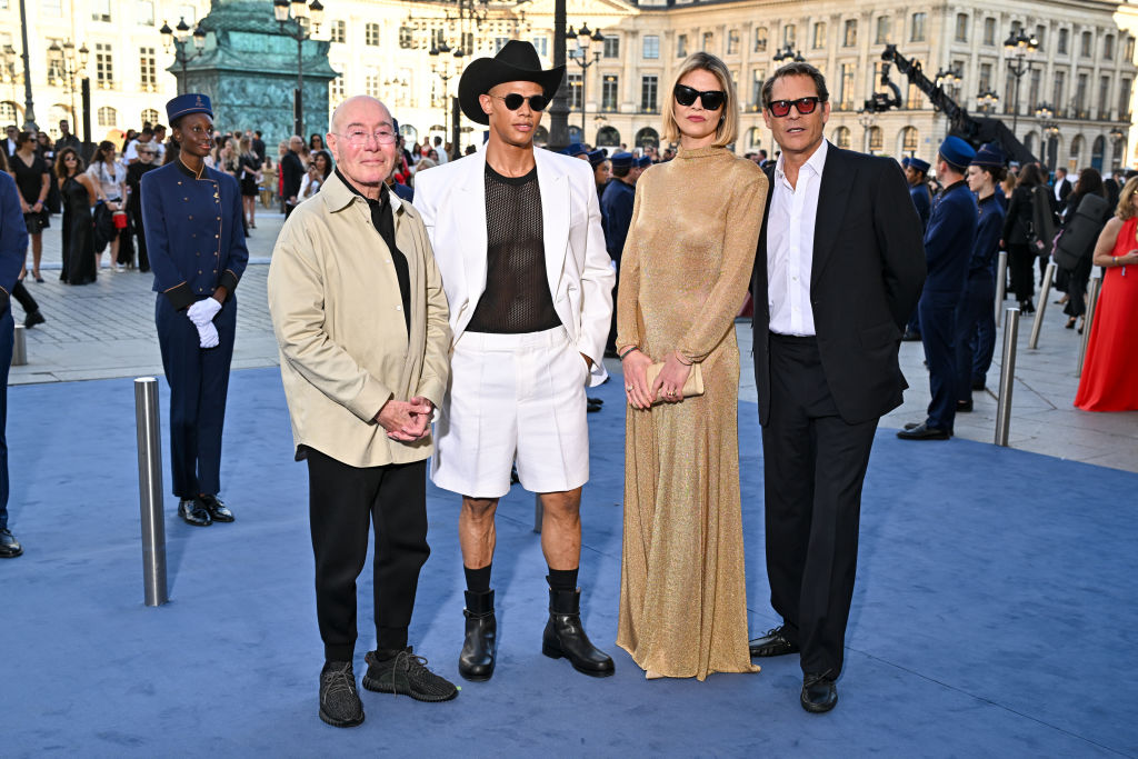 David Geffen é processado pelo ex-marido por quebra de contrato David Geffen é processado pelo ex-marido por quebra de contrato