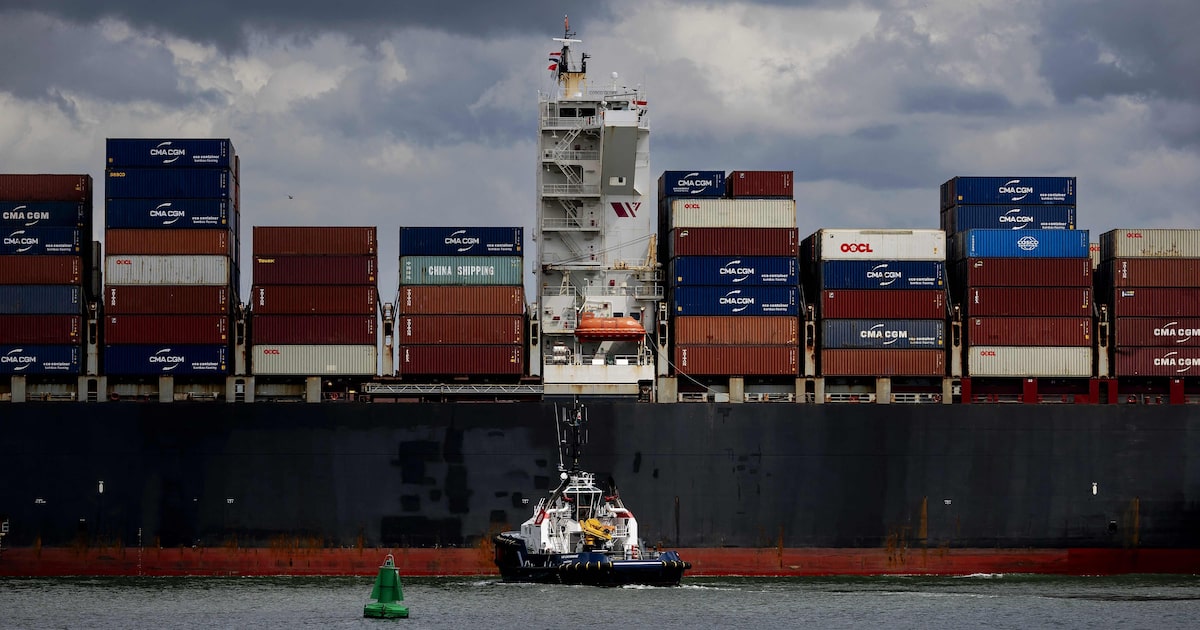Crise no comércio exterior deflagrada por Trump exige busca de novas rotas (Foto: Robin Van Lonkhuijsen/AFP)
