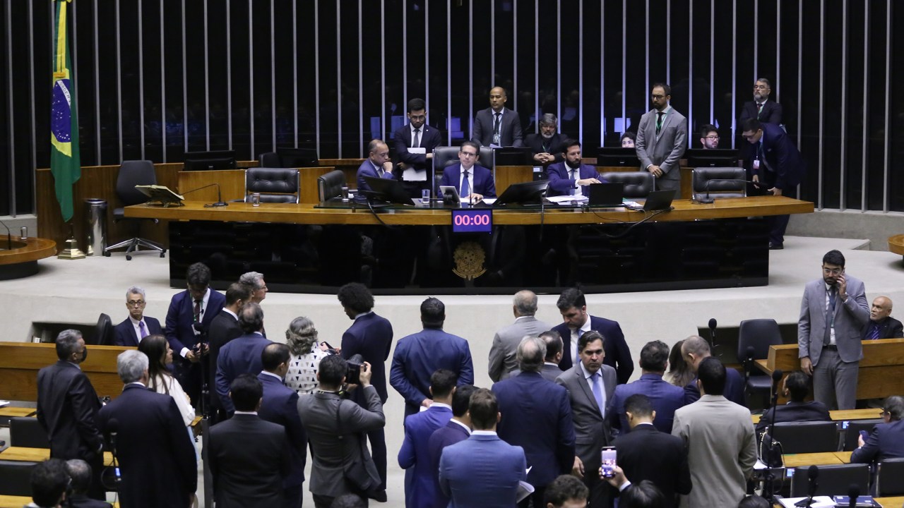 Congresso aprova mudanças significativas nas regras de licenciamento ambiental Deputados na sessão do Plenário da Câmara - 16/07/2025 (Foto: Kayo Magalhães / Câmara dos Deputados/Divulgação)