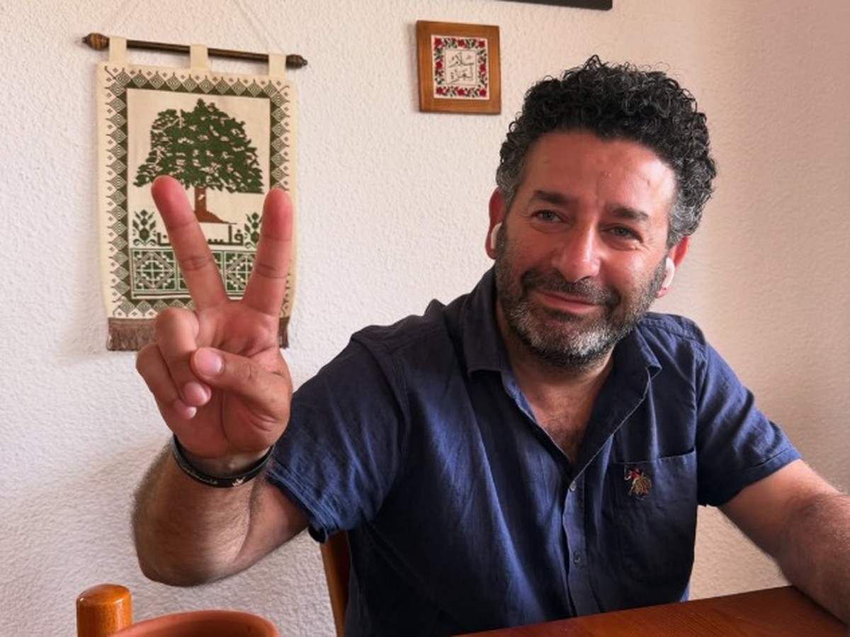 Ativistas denunciam abusos e detenções durante marcha por Gaza no Egito; Saif Abukeshek tem paradeiro desconhecido, enquanto outros dois foram liberados (Foto: Reprodução)