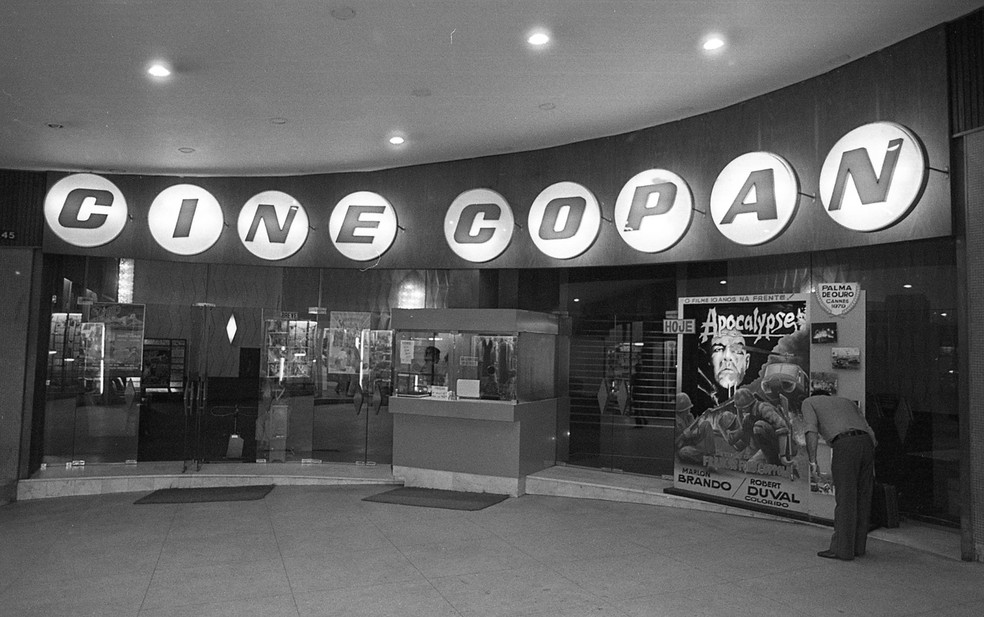 Cine Copan pode reabrir suas portas no icônico prédio de São Paulo Fachada da entrada e bilheteria do Cine Copan, instalado dentro do Edifício Copan, ícone do arquiteto Oscar Niemeyer, na região da República, na região central de São Paulo. (Foto: Estadão Conteúdo)