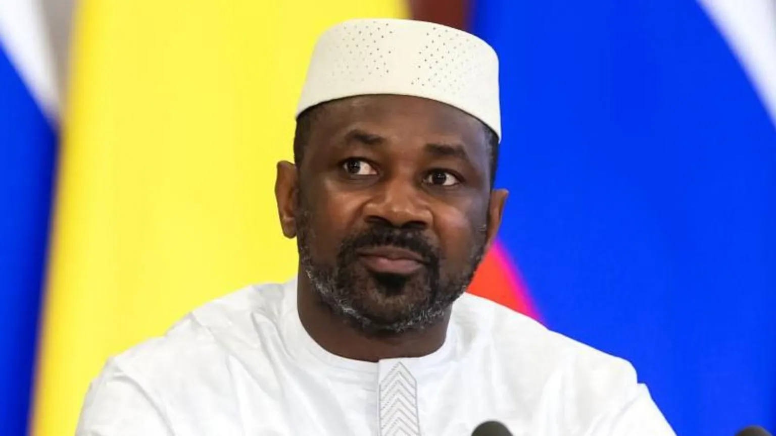 Líder do golpe em Mali assume mandato de cinco anos no poder Gen Assimi Goïta havia prometido o retorno da democracia no ano passado (Foto: EPA)