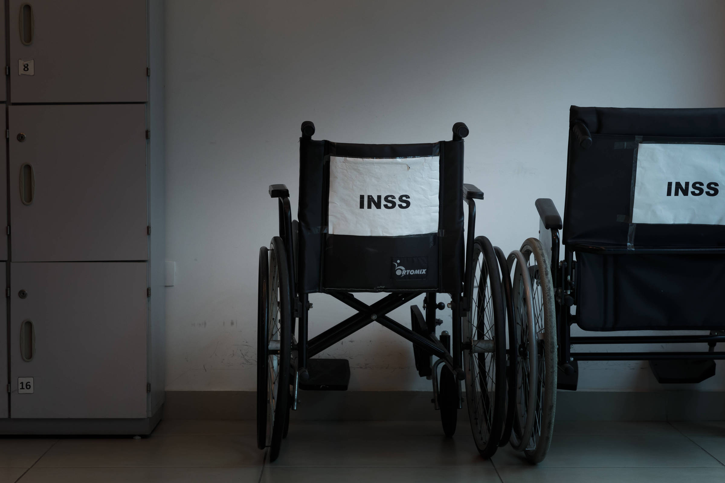 Segurados com deficiência irreversível não precisarão mais passar por perícia médica de revisão no caso da aposentadoria por invalidez e do BPC (Foto: Rubens Cavallari 04.out.23/Folhapress)