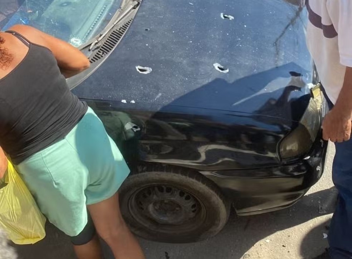Polícia apura assassinato de três homens a tiros na Baixada Fluminense
