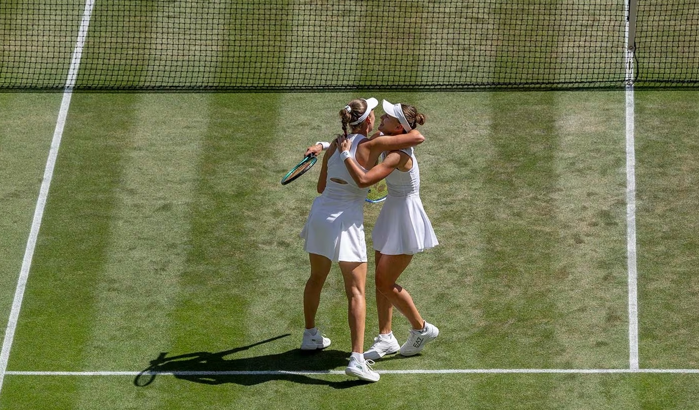Mertens e Kudermetova vencem e conquistam o quinto título de Grand Slam juntas Mertens e Kudermetova vencem e conquistam o quinto título de Grand Slam juntas