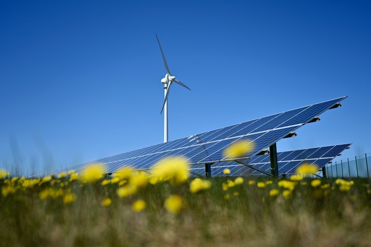 Energia solar ultrapassa outras fontes e lidera geração na Europa pela primeira vez Energia solar se torna principal fonte de energia da Europa pela primeira vez na história (Foto: Mikael Sjoberg/Bloomberg)