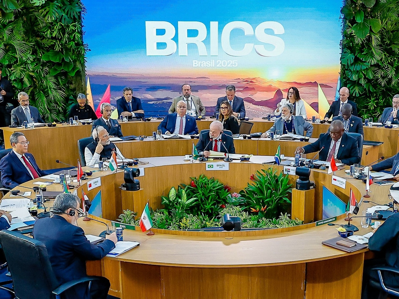 Lula propõe reforma urgente da OMC durante reunião do Brics Reunião plenária da Cúpula do Brics no Rio de Janeiro (Foto: Ricardo Stuckert / Presidência da República)