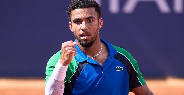 Tenista reflete sobre lesões e rivalidades antes da semifinal em Barcelona