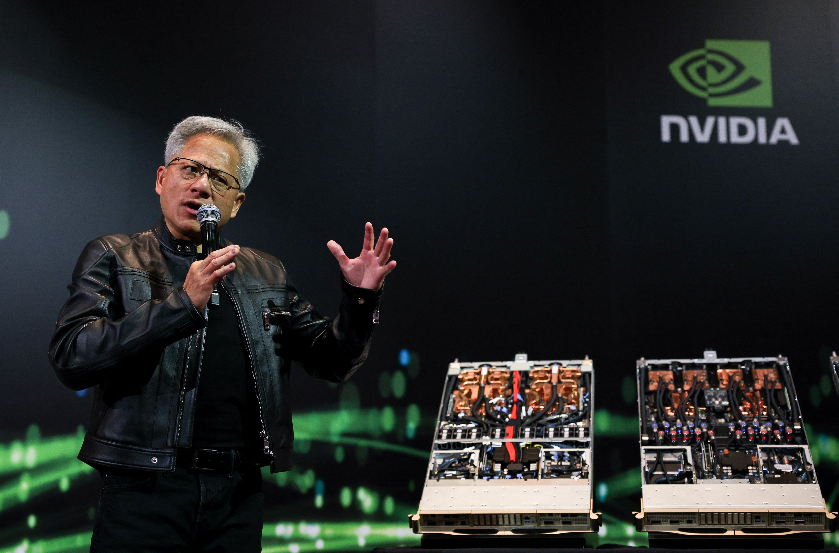 Nvidia se aproxima de US$ 4 trilhões e pode se tornar a mais valiosa da história Nvidia: empresa se aproxima de US$ 4 trilhões e desafia mercado com demanda crescente por chips de IA (Foto: Getty Images)