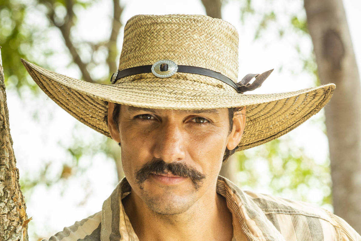 Ator de 'Pantanal' retorna à Globo para nova novela sobre música sertaneja Guito caracterizado como Tibério em 'Pantanal' (2022) (Foto: João Miguel Jr./Globo)
