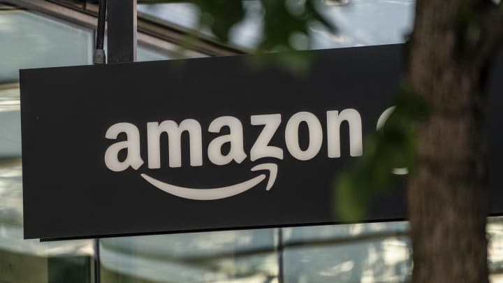 Ações da Amazon disparam com 'golden cross' no início do Prime Day Foto: Reprodução