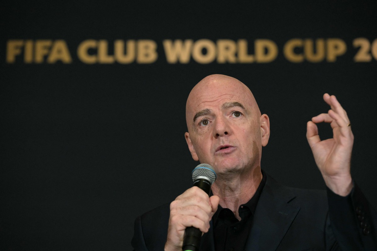 Mundial de Clubes gera mais de R$ 10 bilhões e é considerado um enorme sucesso Mundial de Clubes gera mais de R$ 10 bilhões e é considerado um enorme sucesso
