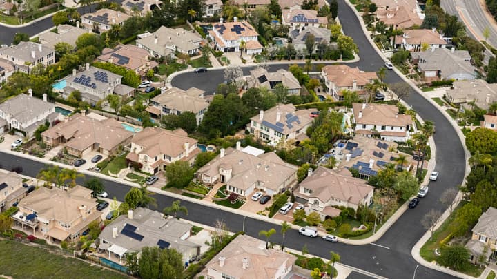 Mercado imobiliário deve enfrentar queda de 8% na segunda metade do ano, aponta Goldman Foto: Reprodução