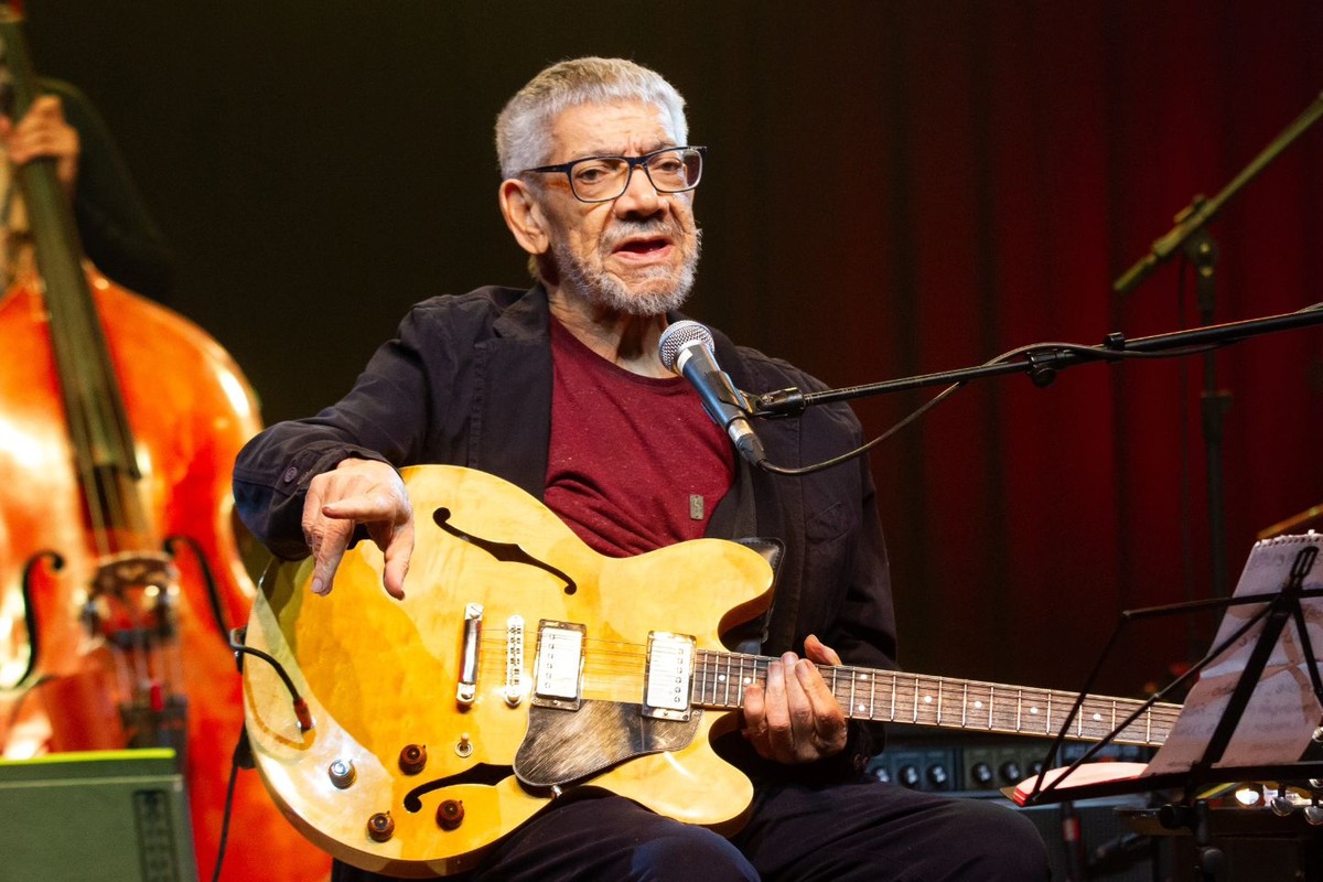 Guitarrista e violonista Hélio Delmiro (Foto: Camila Macedo / Divulgação)