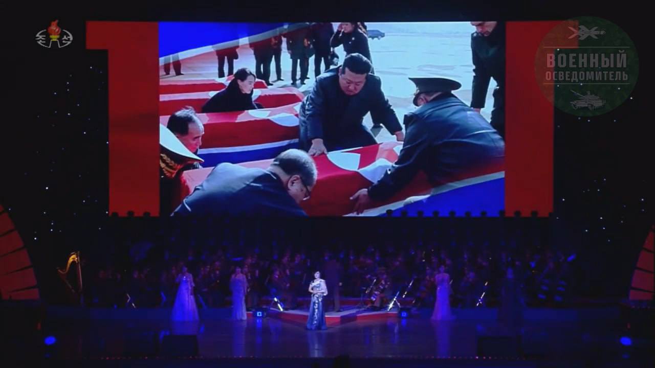 Kim Jong-un se emociona ao homenagear soldados norte-coreanos mortos na Ucrânia Imagens de Kim Jong-un com caixões de soldados norte-coreanos mortos na guerra na Ucrânia. (Foto: Ukraine Battle Map/Twitter)