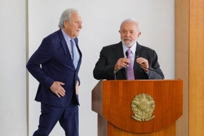 Ministro da Justiça e da Segurança Pública, Ricardo Lewandowski, e o presidente Lula. (Foto: Sergio Lima/AFP)