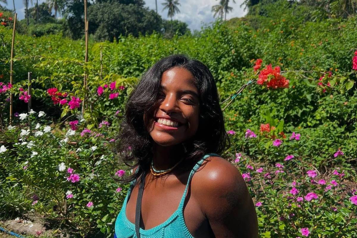 Velório de Juliana Marins é aberto ao público em Niterói, onde ela residia O corpo de Juliana Marins está sendo velado no Cemitério Parque da Colina, em Niterói, com visitação aberta ao público das 10h às 12h (Foto: @ajulianamarins no Instagram)