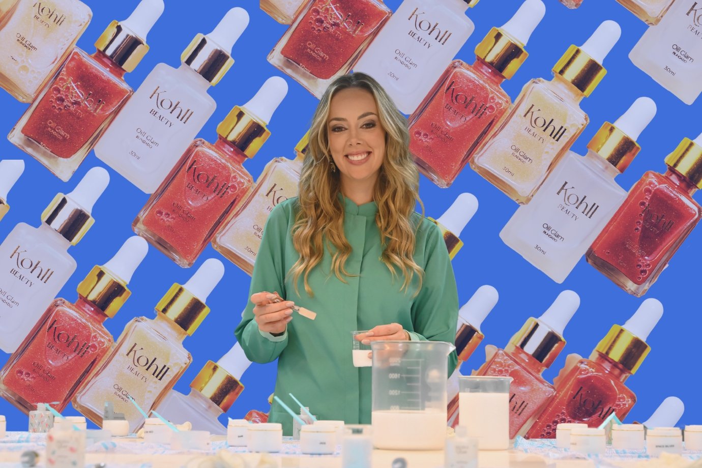 De vendedora de maquiagem a empresária de sucesso com marca milionária Helo Bertolini, fundadora da Kohll Beauty: empreendedora de Santa Catarina começou vendendo maquiagem de porta em porta (Foto: Kohll Beauty/Divulgação/Edição EXAME)