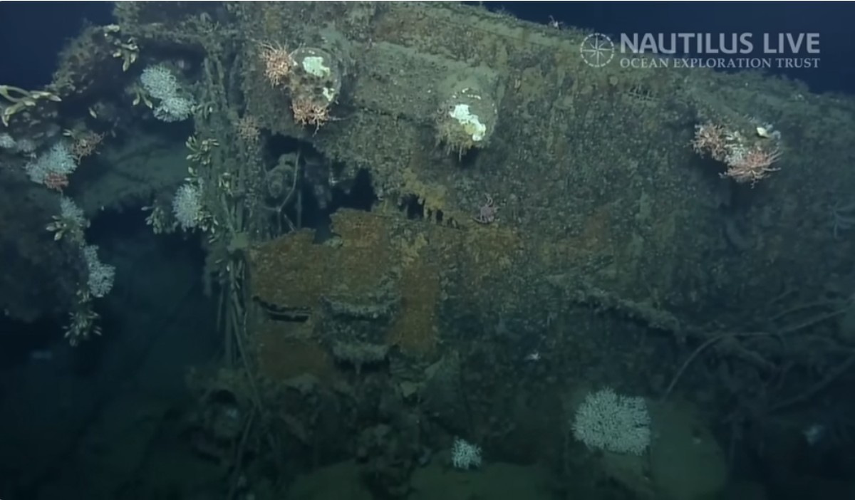 Navio da Segunda Guerra é descoberto no Pacífico após 83 anos submerso Parte de navio da Segunda Guerra é achada no Pacífico após 83 anos (Foto: Reprodução vídeo)