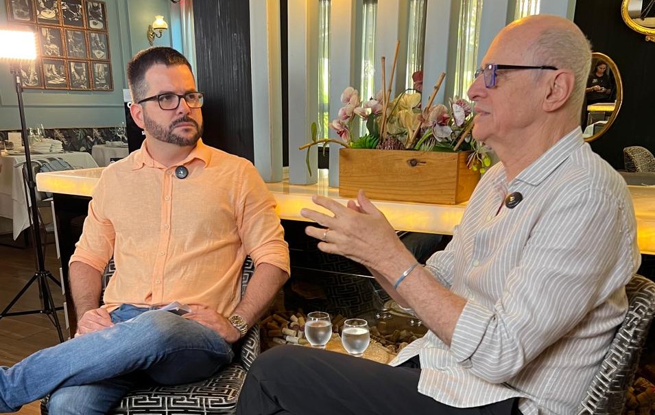 Marcos Caruso revela sua visão sobre amor e trajetória na Globo Marcos Caruso é o convidado do programa semanal da coluna GENTE - (Foto: Divulgação/VEJA)