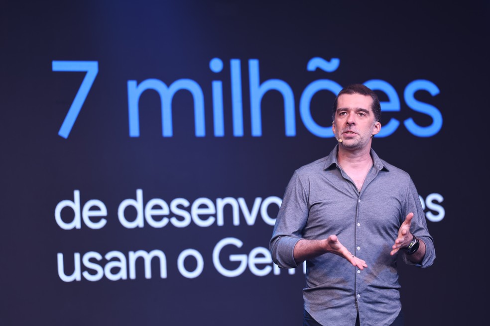 Executivo brasileiro se junta à 'superinteligência' da Meta após saída do Google Executivo brasileiro se junta à 'superinteligência' da Meta após saída do Google