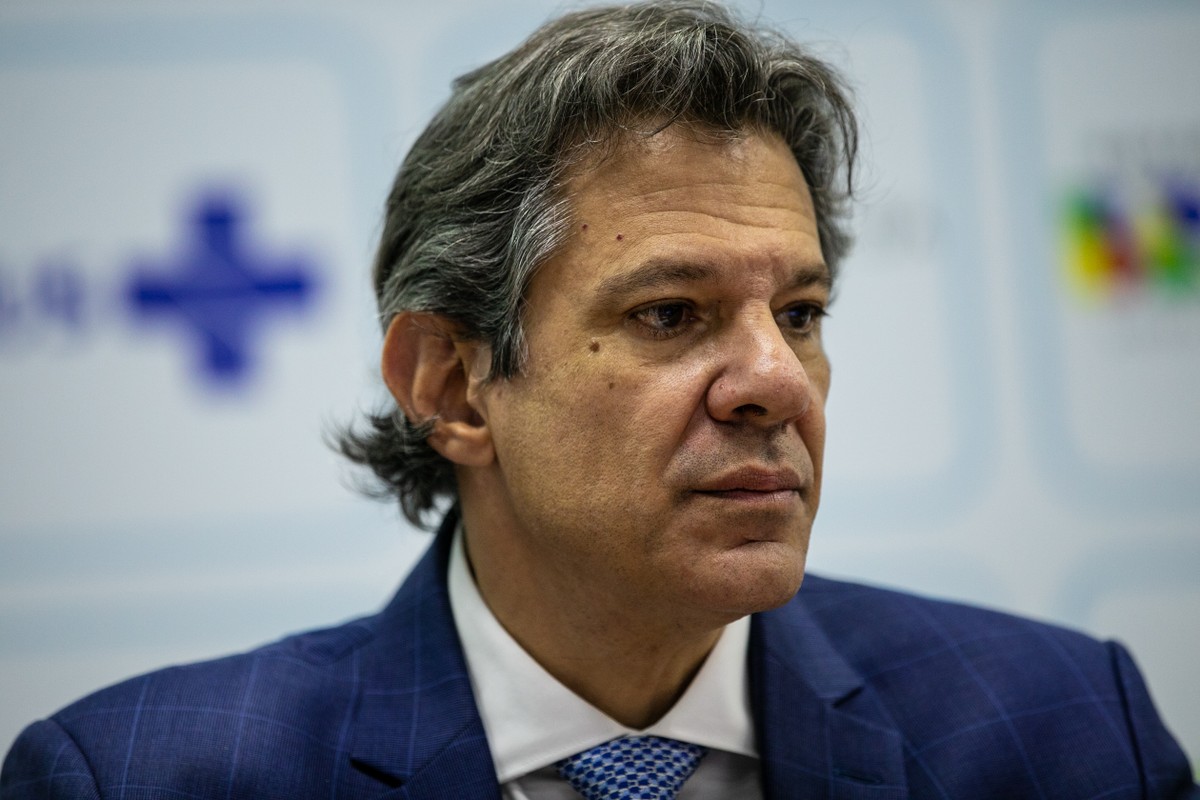 Governo propõe taxação dos ricos e fim da escala 6x1 para aumentar arrecadação Fernando Haddad, Ministro da Fazenda do Governo Lula (Foto: Brenno Carvalho / Agência O Globo)
