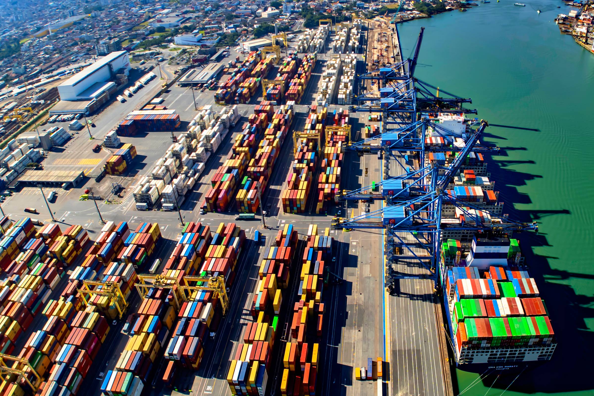 Setor de pescados solicita reabertura do mercado europeu e crédito de R$ 900 milhões Terminal de contêineres da Portonave, em Navegantes (SC) - Divulgação (Foto: Portonave)