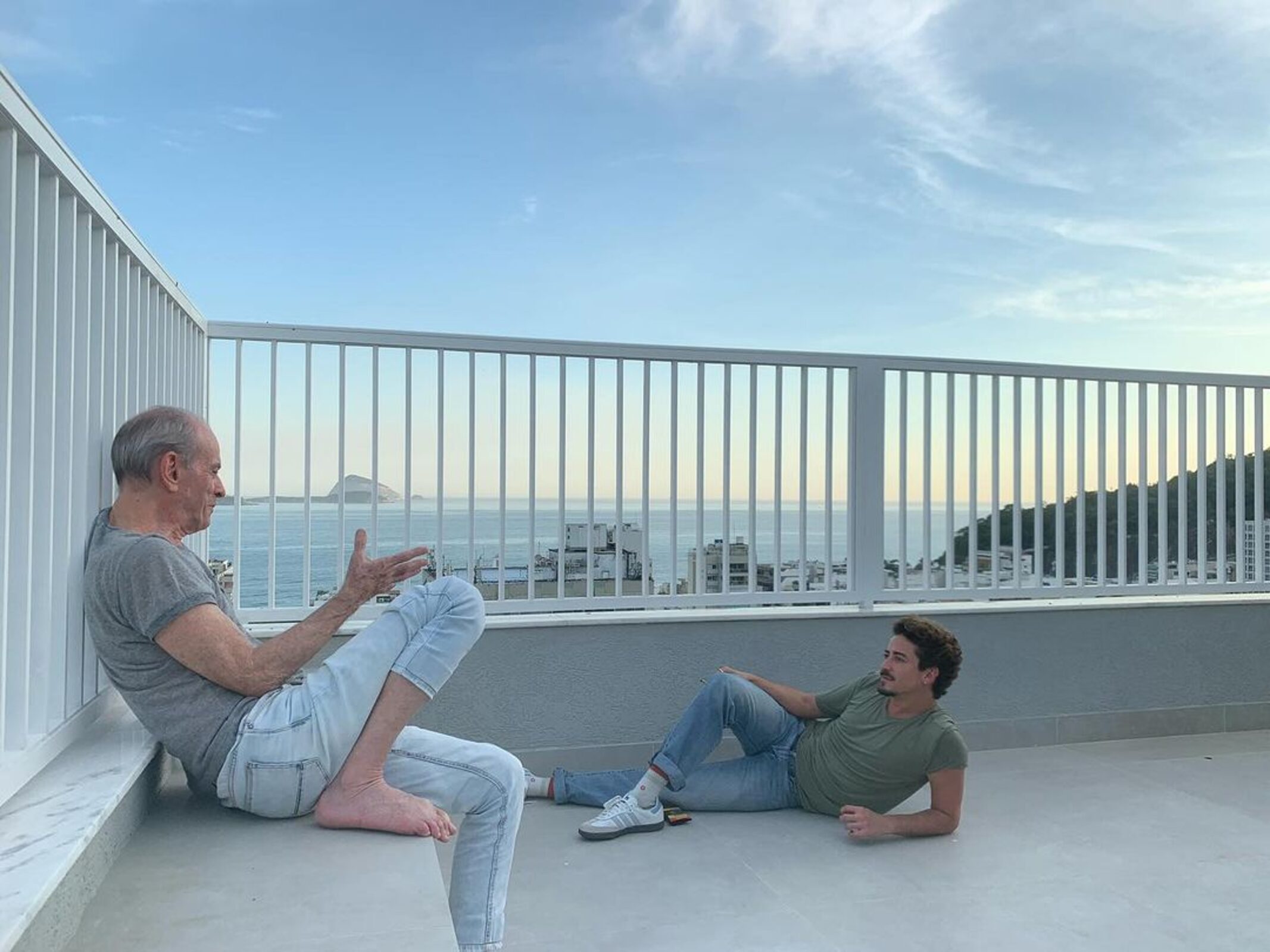 Ney Matogrosso e Jesuíta Barbosa durante a preparação do filme (Foto: Reprodução/Instagram)