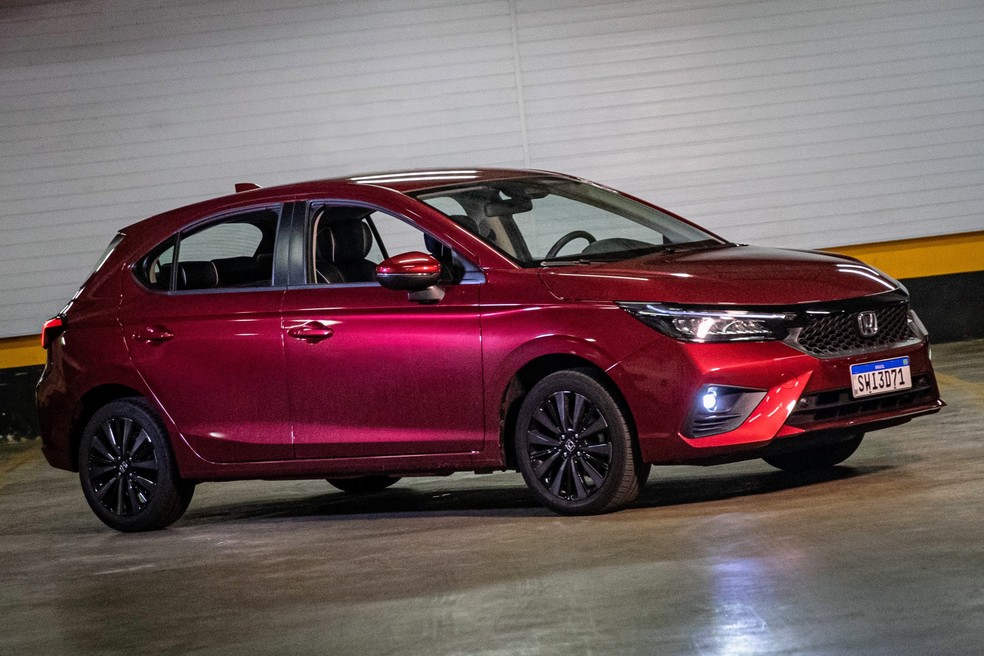 Honda City Hatch é testado por 7 dias em diferentes condições de direção Honda City Hatch é testado por 7 dias em diferentes condições de direção