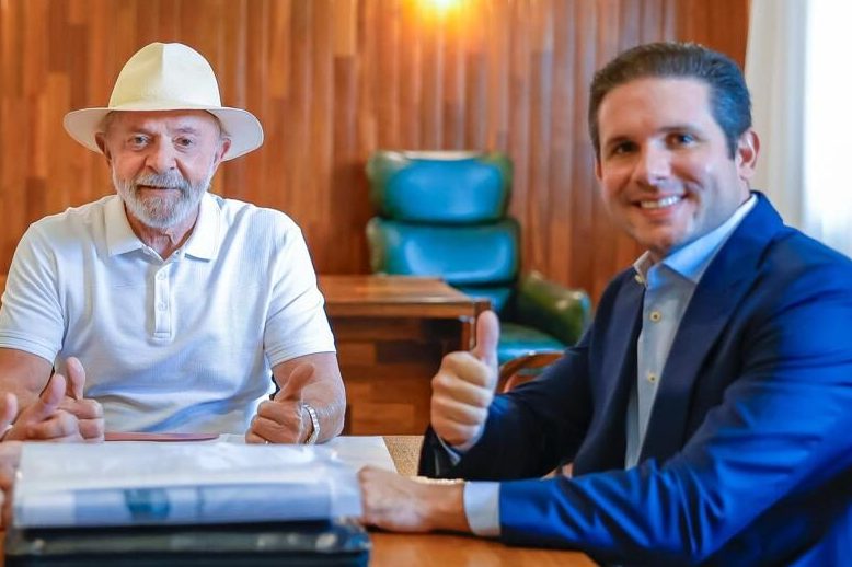 Lula intensifica crise com Motta e provoca tensões no governo federal Lula e Hugo Motta em encontro em dezembro de 2024 (Foto: Ricardo Stuckert/PR/Divulgação)