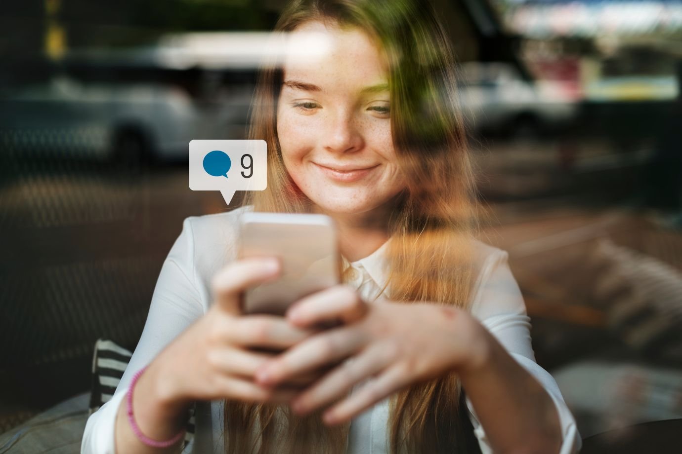 A arte dos micro-textos transforma comentários em destaque na internet Na era da atenção fragmentada, comentários deixaram de ser coadjuvantes e se tornaram protagonistas — capazes de derrubar campanhas milionárias ou alavancar marcas em segundos (Foto: Freepik)